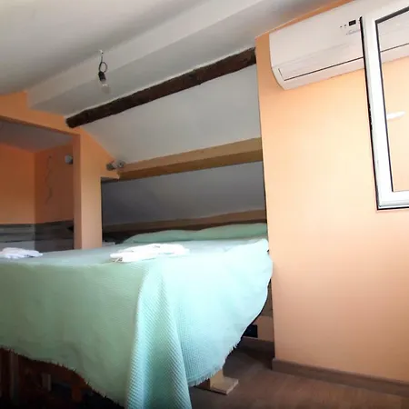 Le Maquis Guest house