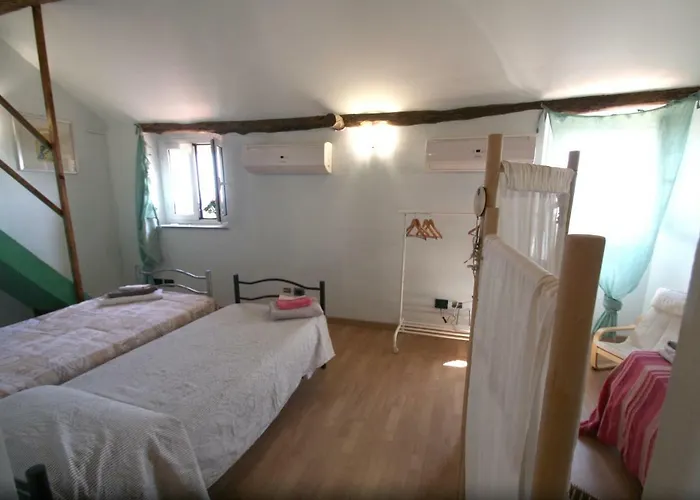 Pensión Le Maquis Pegli